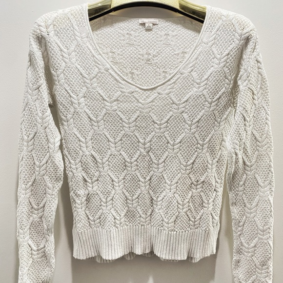 Gap Women's White cable Knit 100% Cotton Long Sleeve Side Slit Pullover Sweater - Picture 2 of 8
